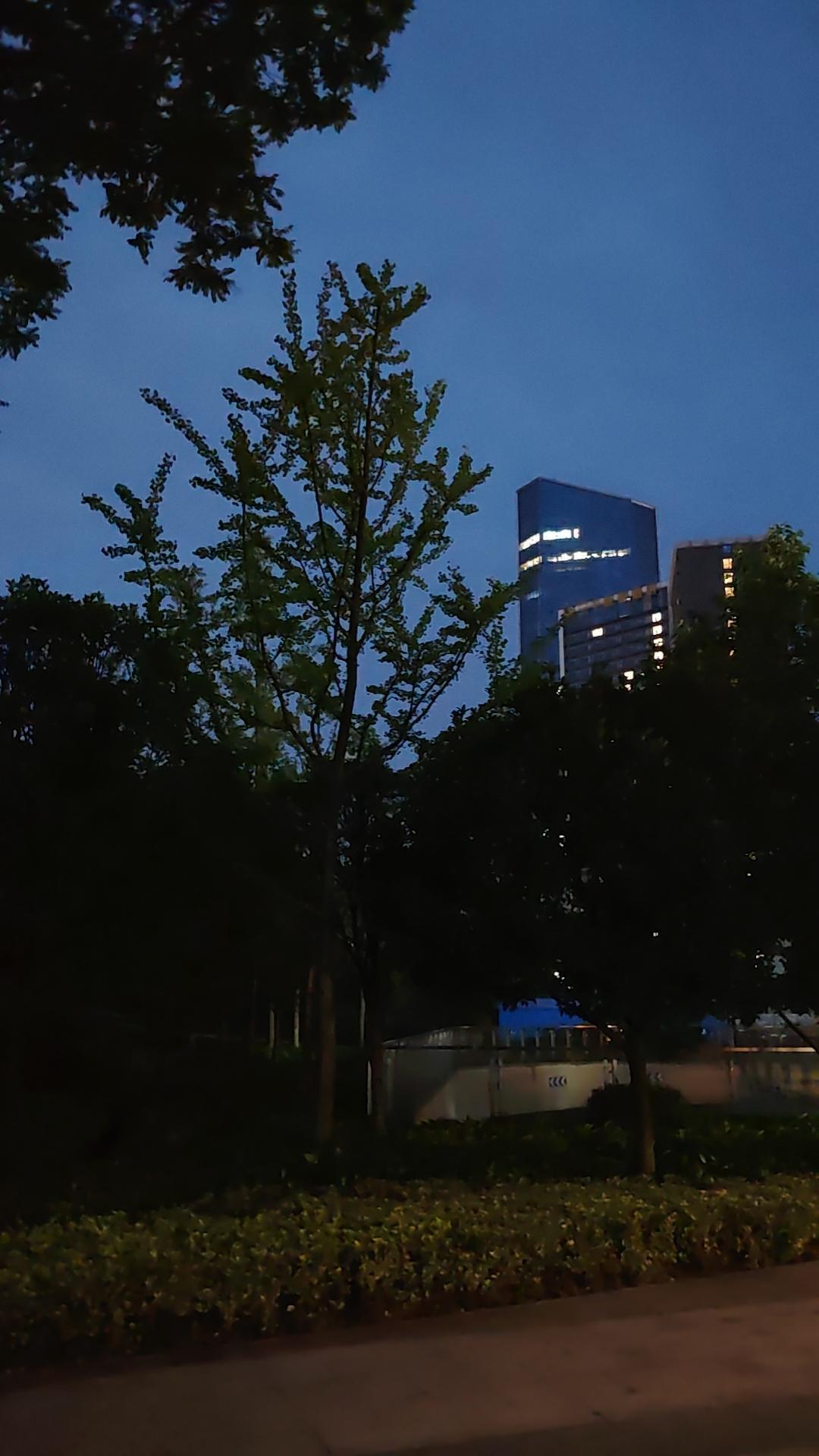 现在跌到低谷的老登股，已经成为未来经济发展最大的障碍了，10年后你回看！
