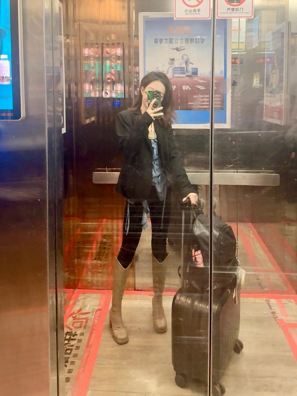 又要准备飞了！这个月感觉一大半时间都在路上hhh一只水饺09水饺的活动花絮