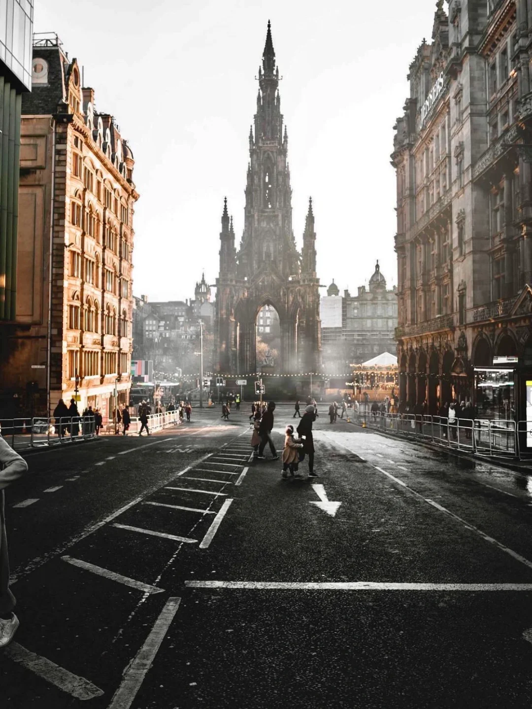 爱丁堡旅行｜这家民宿位置太赞 走路去各景点