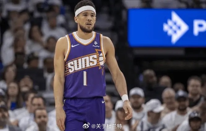 Brian Windhorst：太阳今夏预计会为布克开出，一份两年1.498亿美
