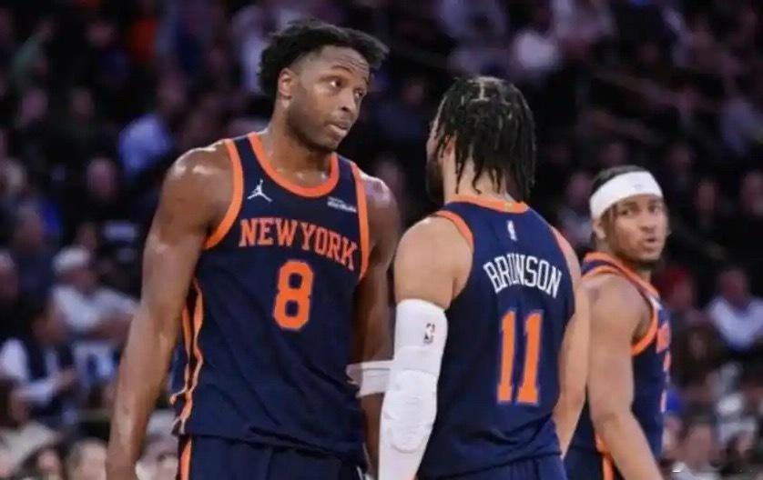 你俩这一人一个的回魂儿三分太吓人了….nba总决赛nba 马刺vs尼克斯
