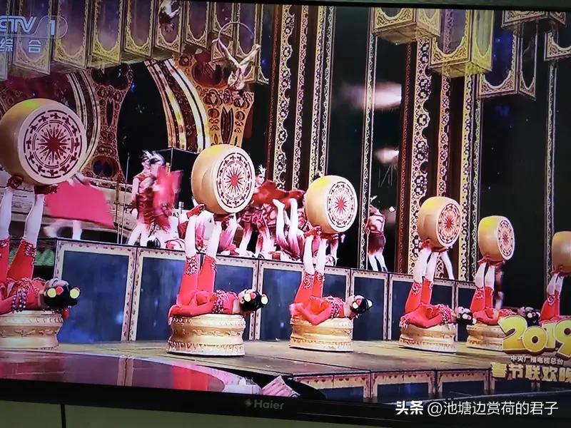 央视元宵晚会《好彩头》太惊艳 央视元宵晚会的《好彩头》真的绝了，太惊艳！节目里那