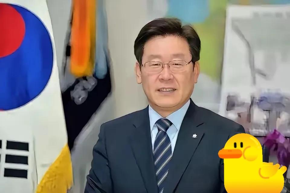 韩国政府宣布：
3月24日，韩国政府正式宣布，从25号零点起，所有公家单位的公务