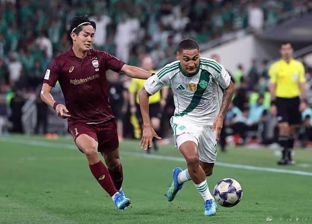 神户胜利船以1-2的比分惜败于吉达国民，遗憾地错失了晋级亚冠决赛的宝贵机会，而吉