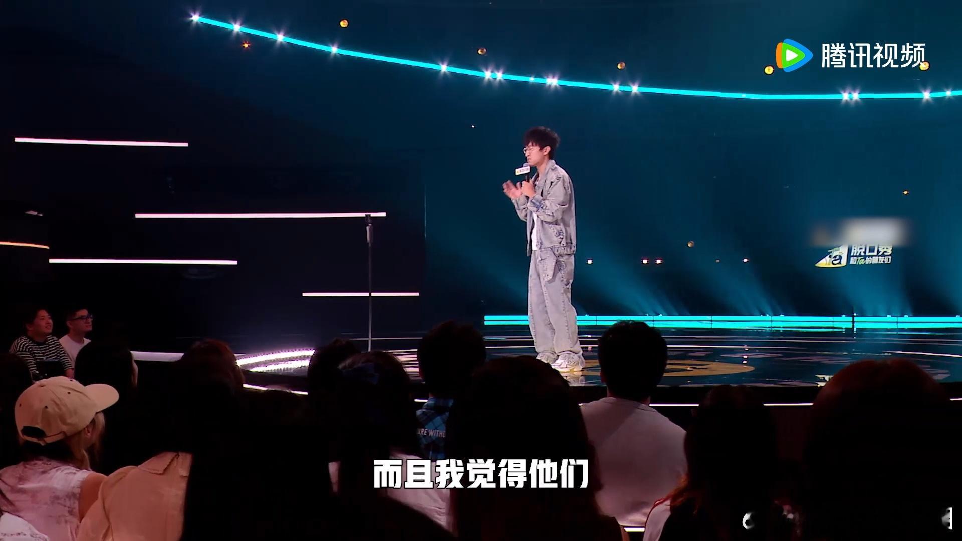 邱瑞北京飞河北曾延误八小时脱口秀和Ta的朋友们 飞机延误的暴击在于“渐进式绝望”