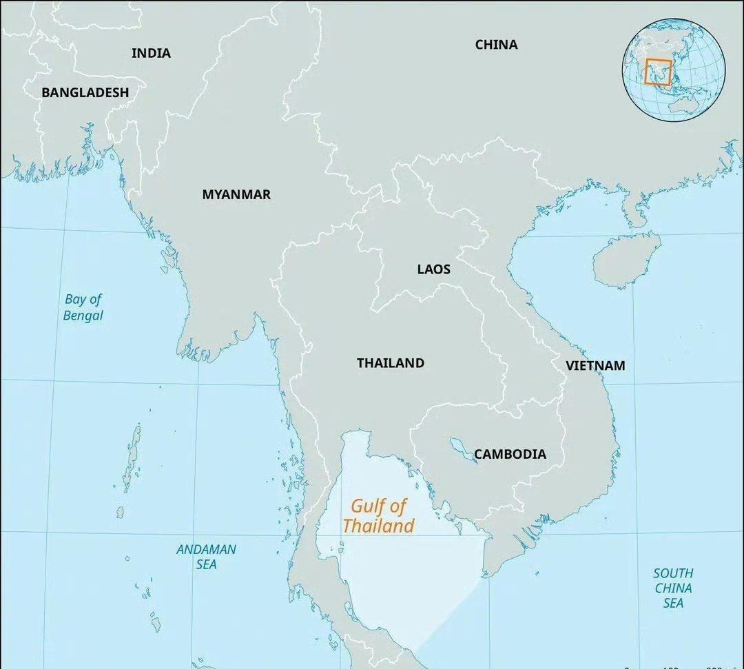 两天前，泰国就放出了消息，要动用飞机军舰封锁泰国湾，切断柬埔寨的海上后勤补给通道