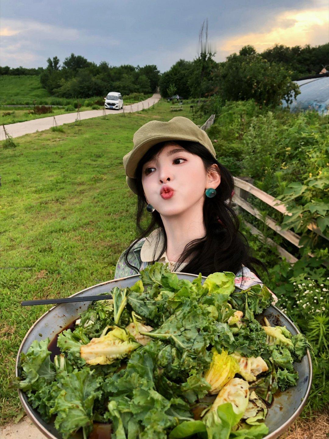 头像大户又发力了 我又想换头像了