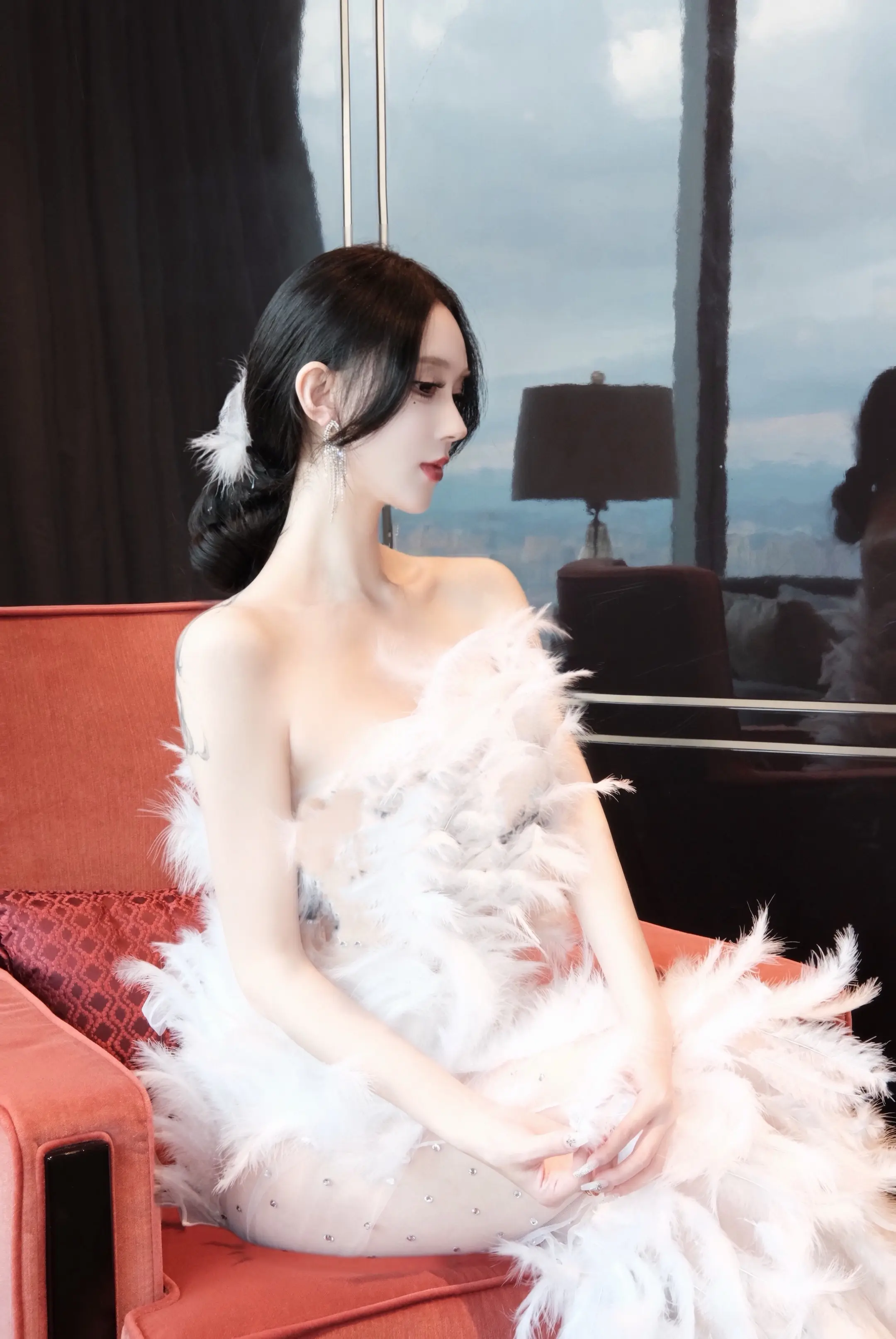 心脏又不在中间 姐姐对你偏心怎么了。