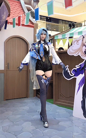 请优菈开启专属舞姿!#游戏# #原神# #二次元#