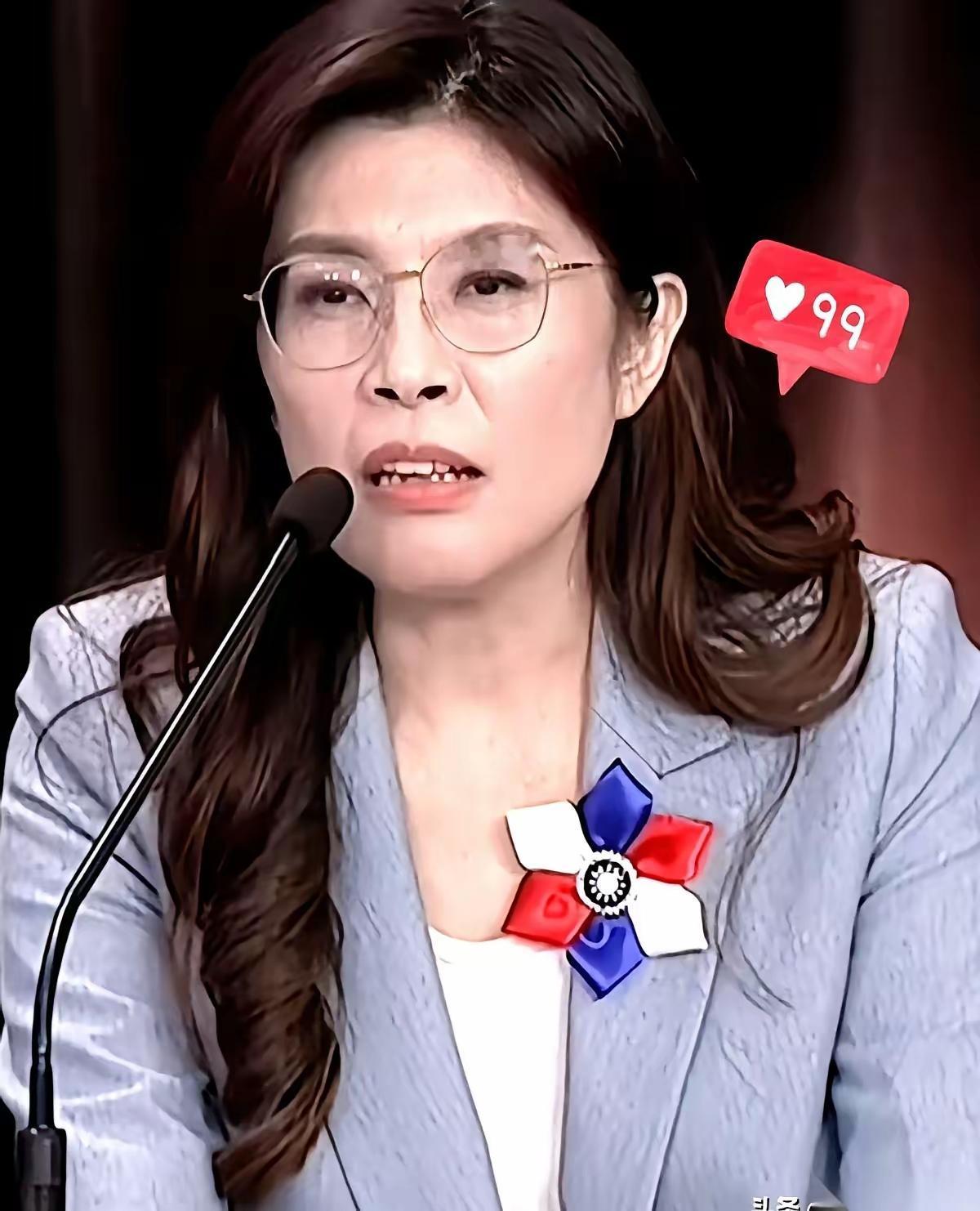 中华民国已经挂掉了！”
我当时看到张亚中当着所有人的面，直接把这句话甩出来，真是