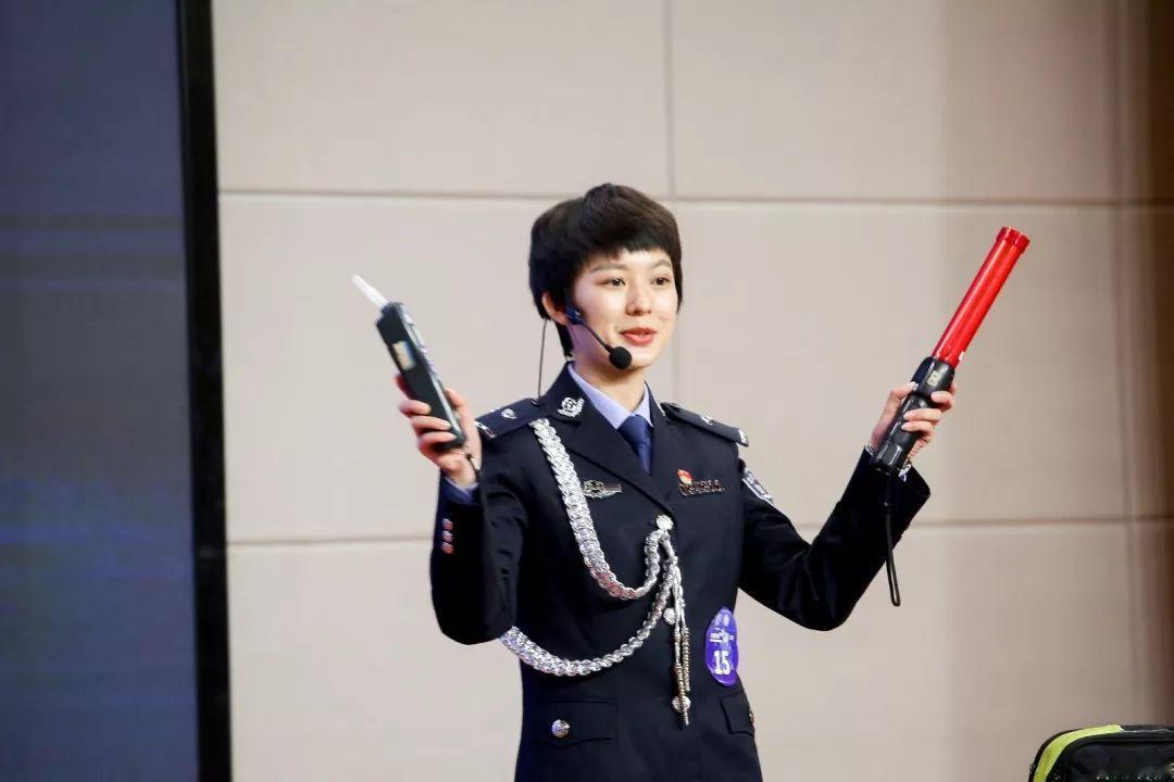 被人无故欺负殴打了？不能还手，打回去就属于互殴？同样要负法律责任。这一充满争议的