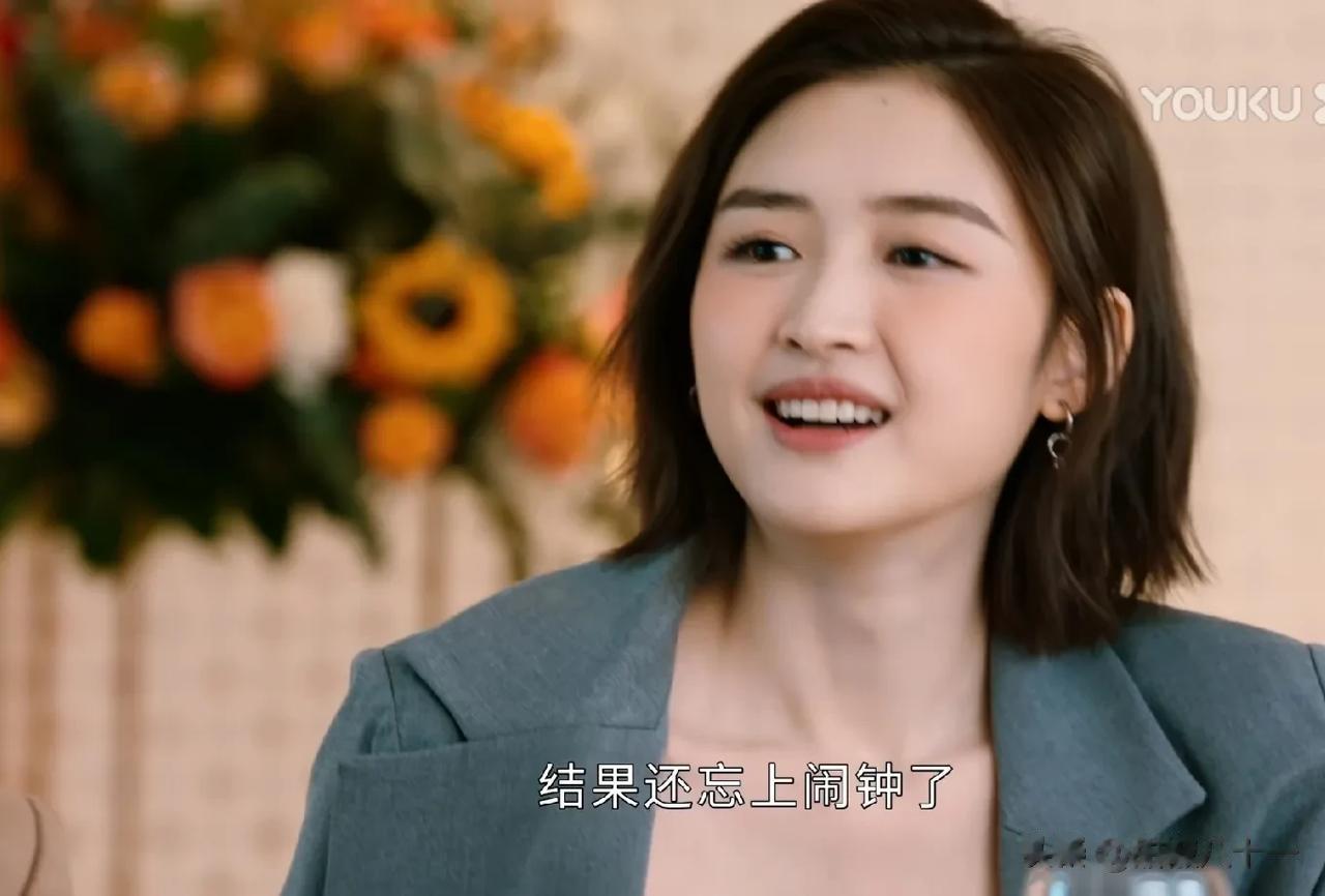 《小满生活》里这女演员乍一看还以为华为小公主呢[笑哭]