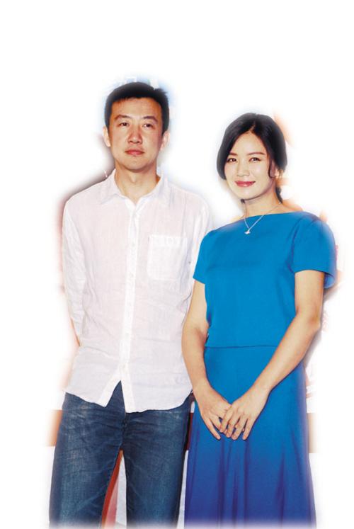 和鄢颇合影的那女子很有女人味，她和鄢颇前女友李小冉是不同类型的美女。