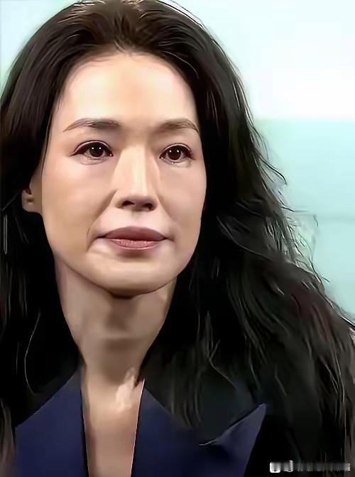 舒淇，居然也求子九年。外界都以为她丁克，她却在郑裕玲的节目上全说了。40岁到49