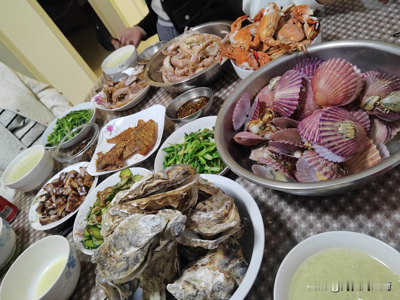 今天去日照国际旅行卫检中心复查血糖了，顺利过关，由于上周四其它项目都检查了，今天