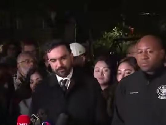 特朗普好像对纽约市市长候选人马姆达尼特别反感，马上就要开始纽约市市长大选了，特朗