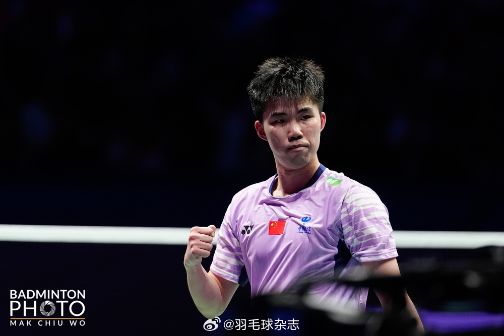 《明星会客厅》问题征集在近期杂志的《明星会客厅》中，我们将邀请翁泓阳   做客解