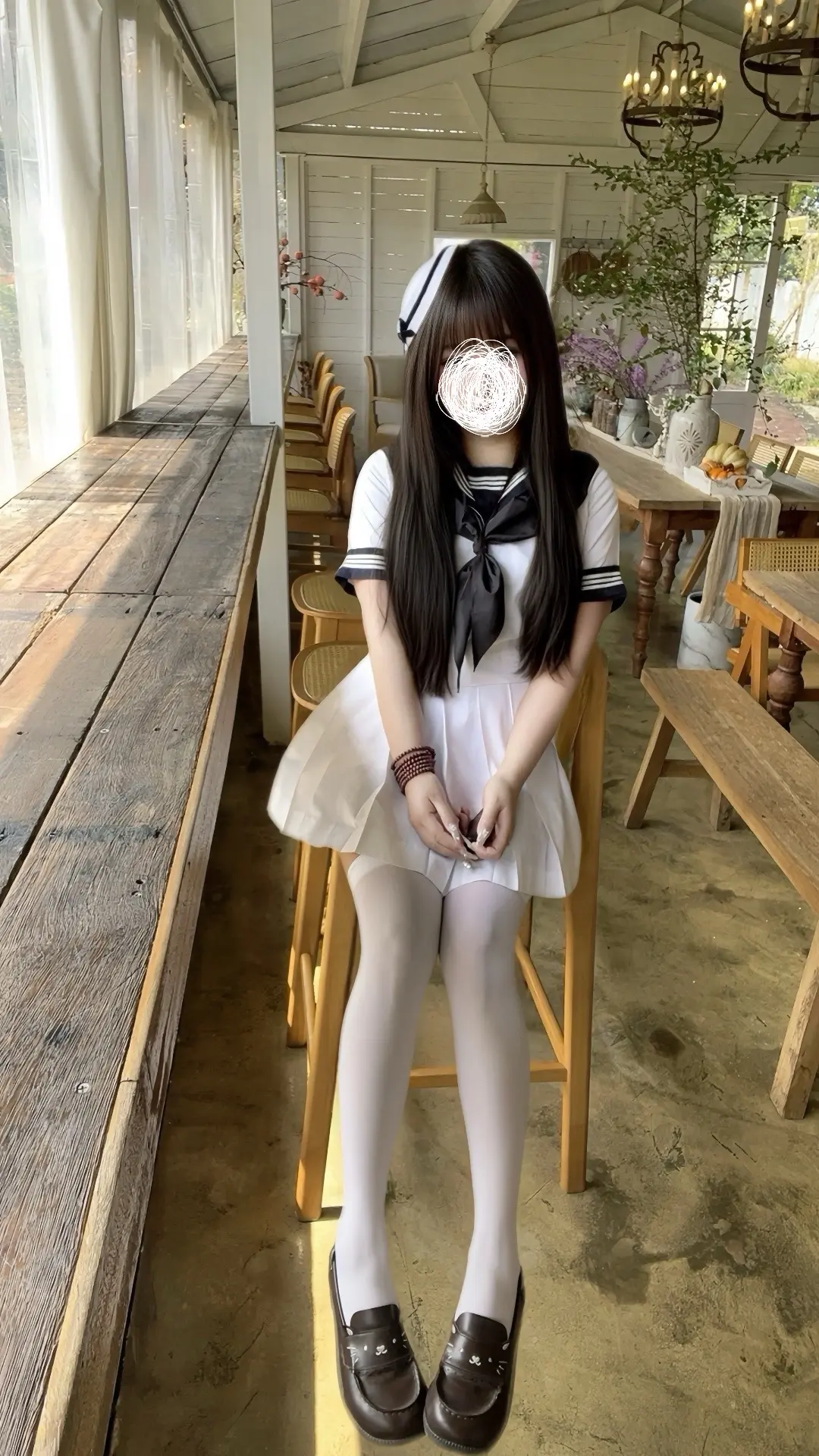 不管这个世界上有多少坏人 讨厌我 攻击我 不爱我 我依旧不语  就萌萌的站在这里