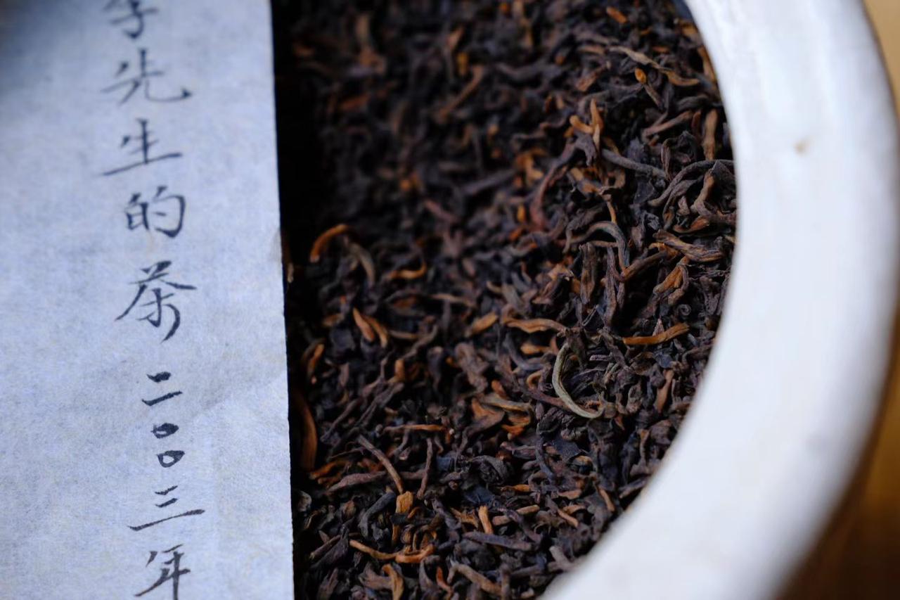 记录我的2026窗竹幽幽，煮一壶陈年熟茶，慢斟细品，偷一段清净悠然的闲暇时光。