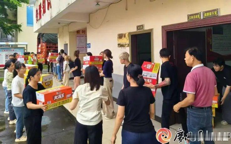 【广西慈善联合总会累计接收爱心善款超1.45亿元！】7月10日上午，广西慈善联合