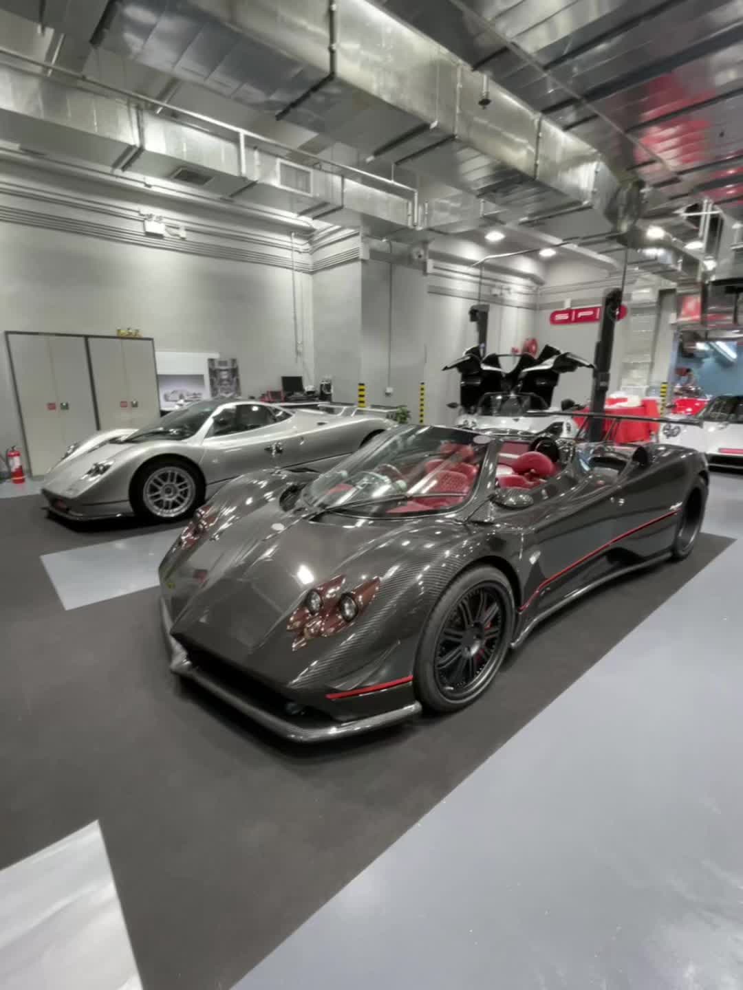 Pagani*7