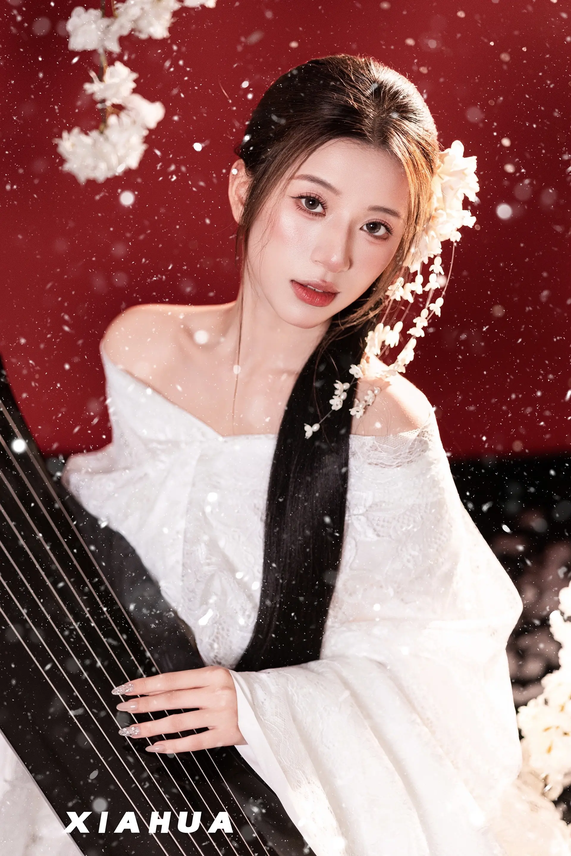 🔴红墙初雪给的浪漫。