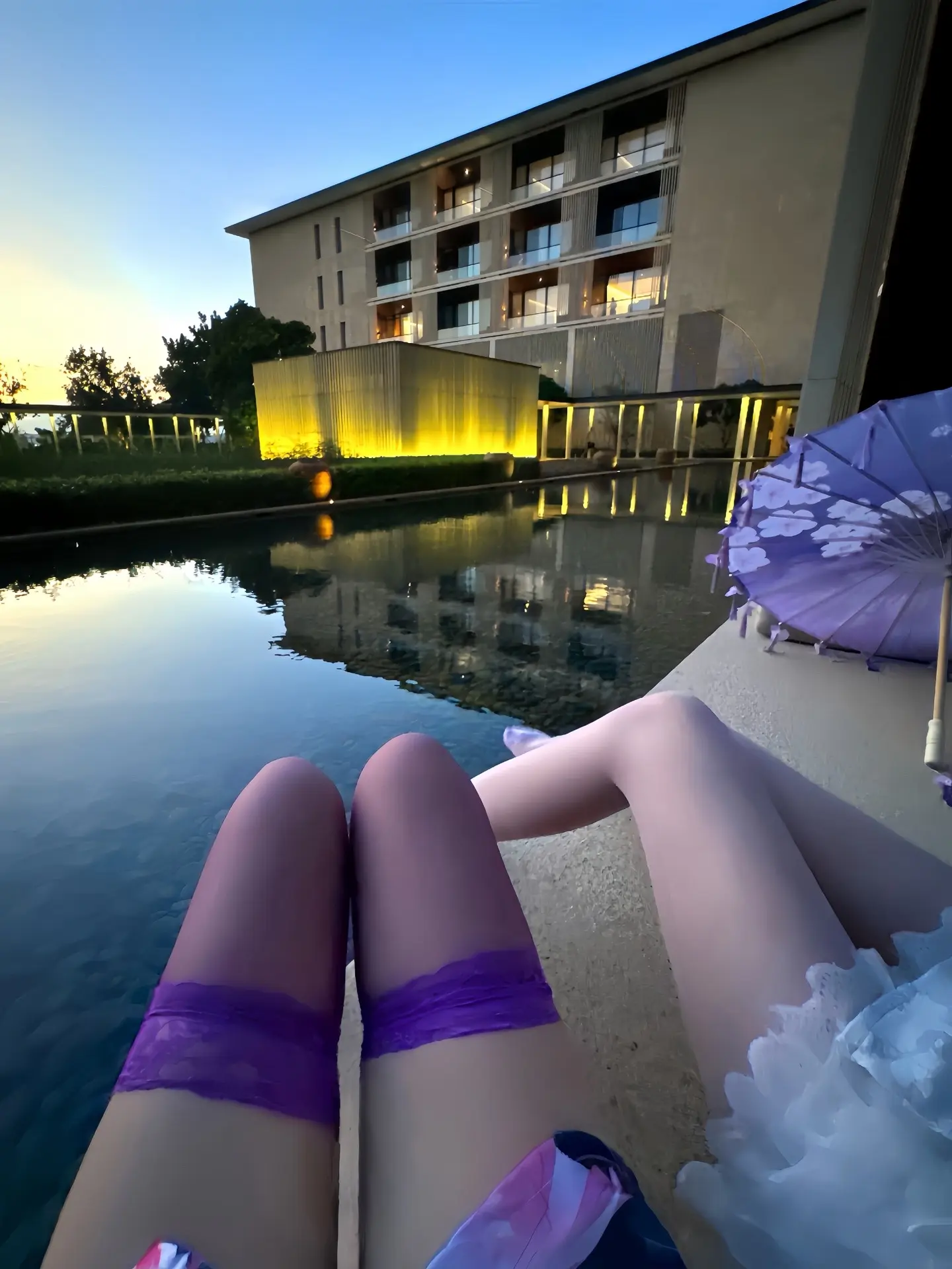 有时候看着你哭 我的心里也会起雾