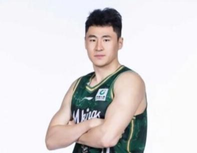 赵柏清若赴日联赛，同曦或将损失关键转会收益
 
一旦赵柏清决定远赴日本联赛开启职