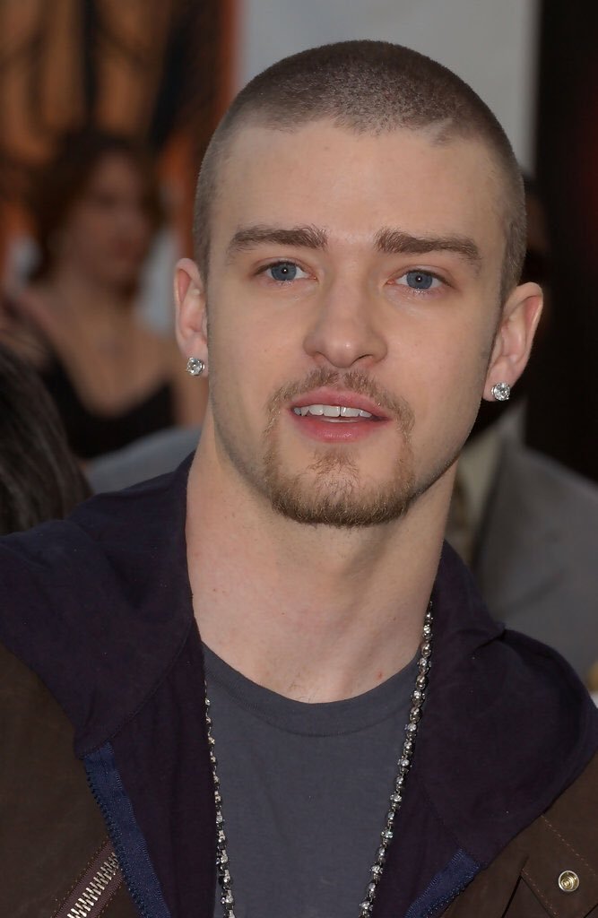 年轻时的贾老板Justin Timberlake：眉清目秀，唇红齿白 