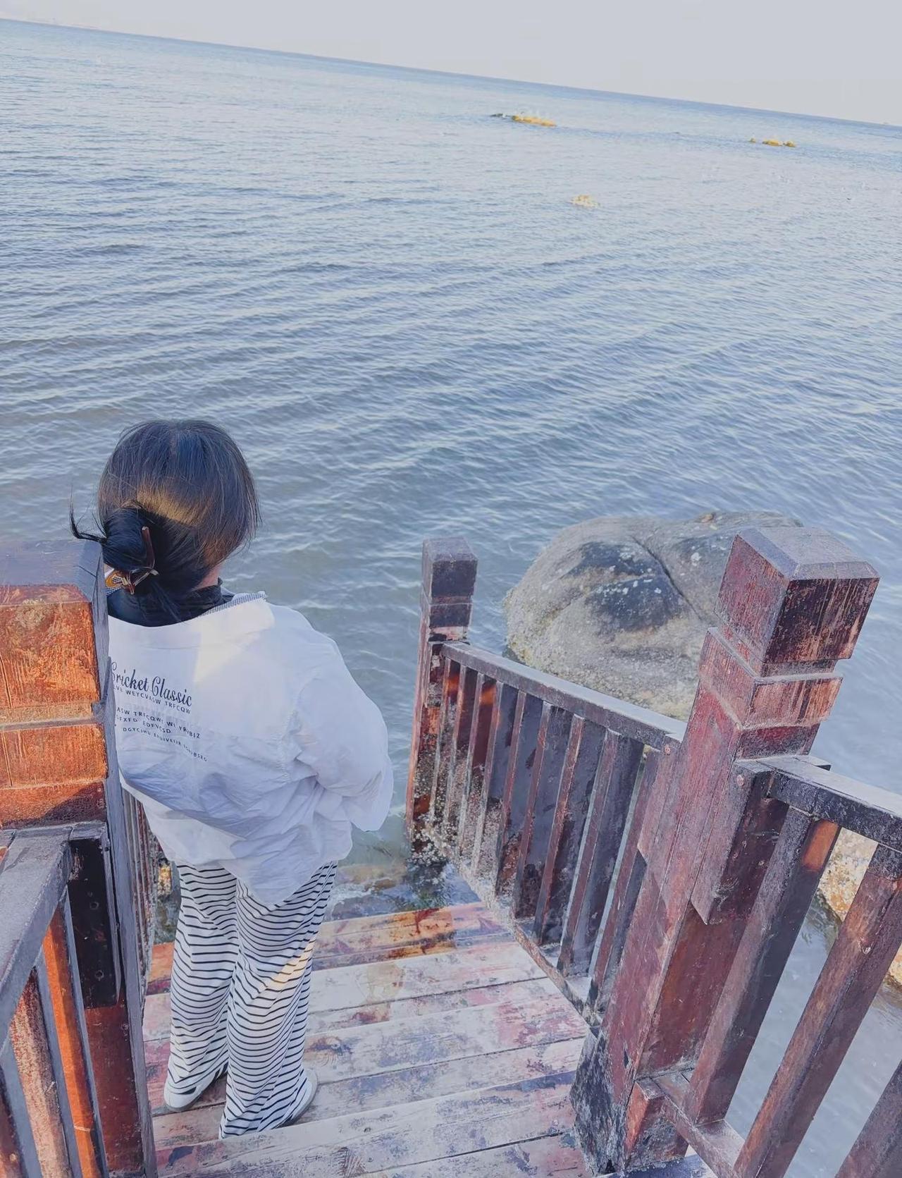 整个秦皇岛的海都是我尿的