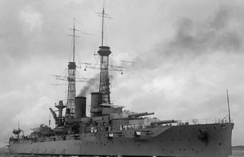 长江风急，炮声骤起，不是天灾，而是人为的挑衅！“紫石英”号，这艘英国军舰，在解放