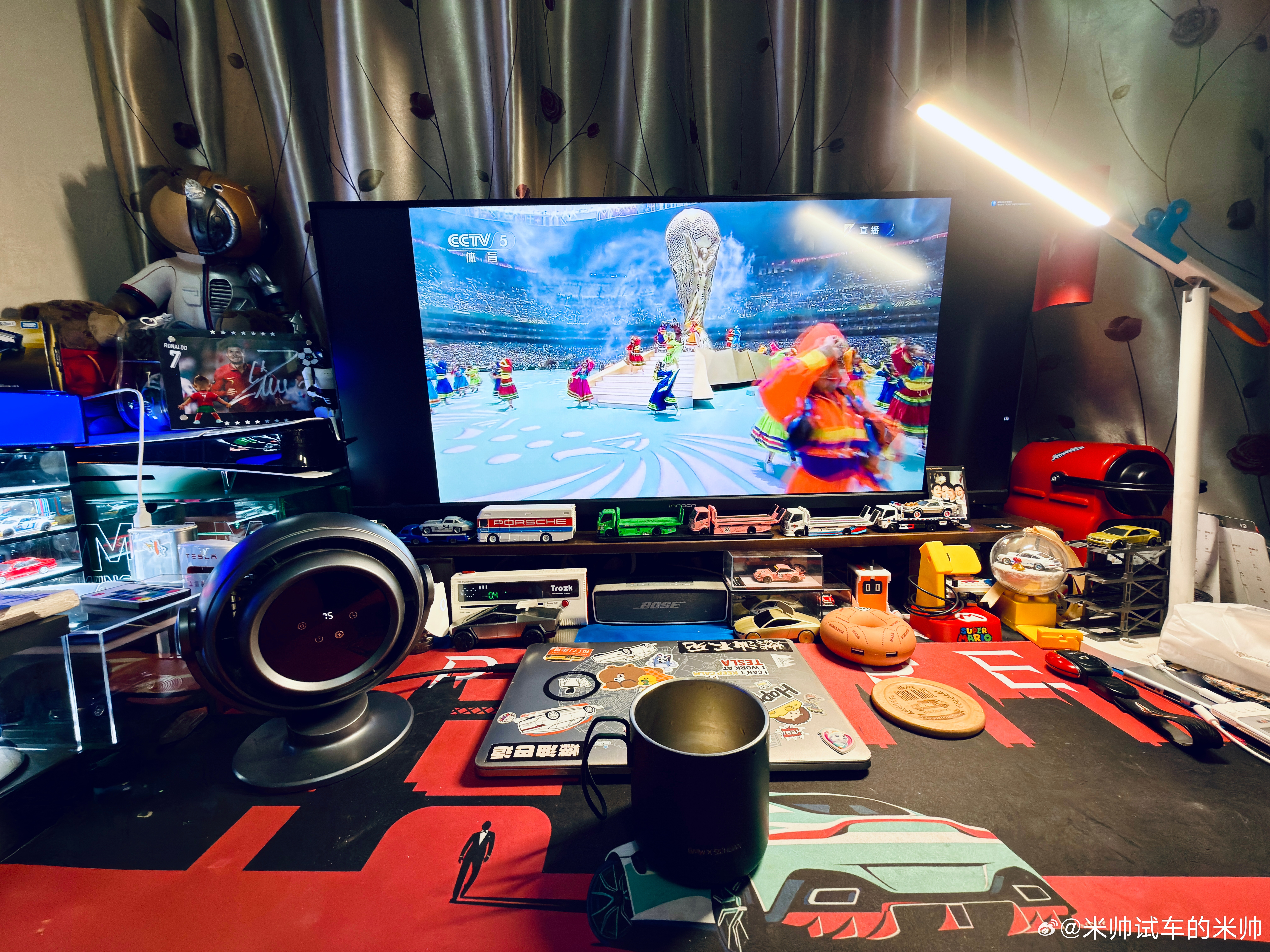 世界杯开幕式正式进入到世界杯时间！原来四年前是“诸神黄昏”的预告片，加油我罗