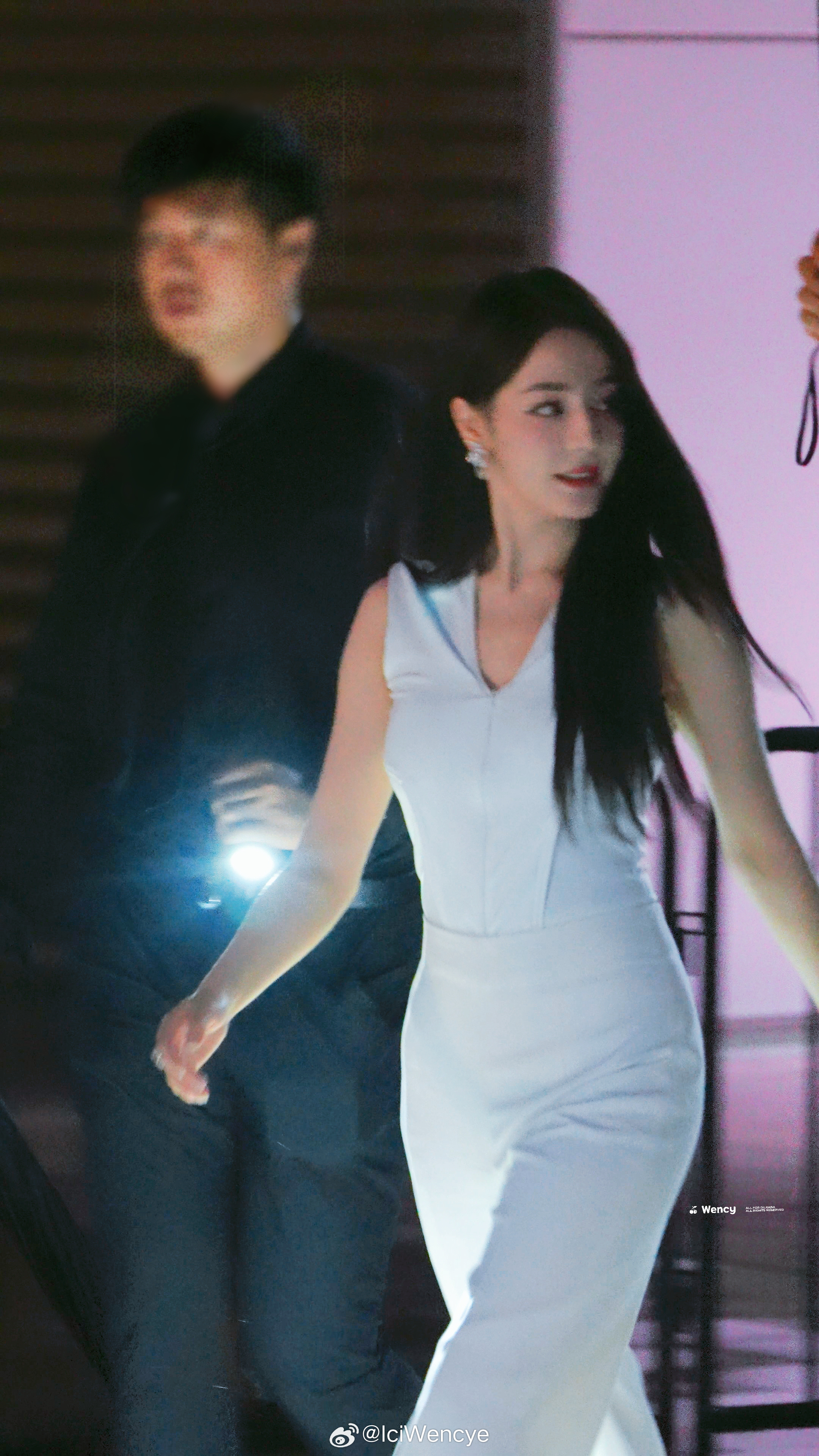 姐姐身材好绝！ 🥺 