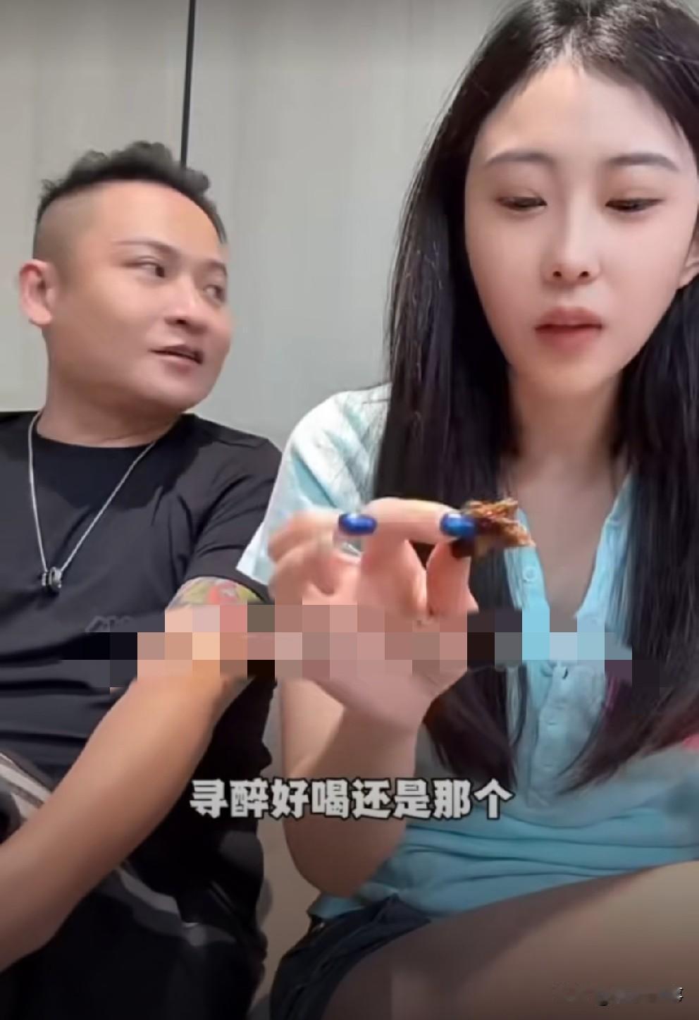 二子爷现身“驴家”公司，直播露脸强调未被ks官方封Sha！

         