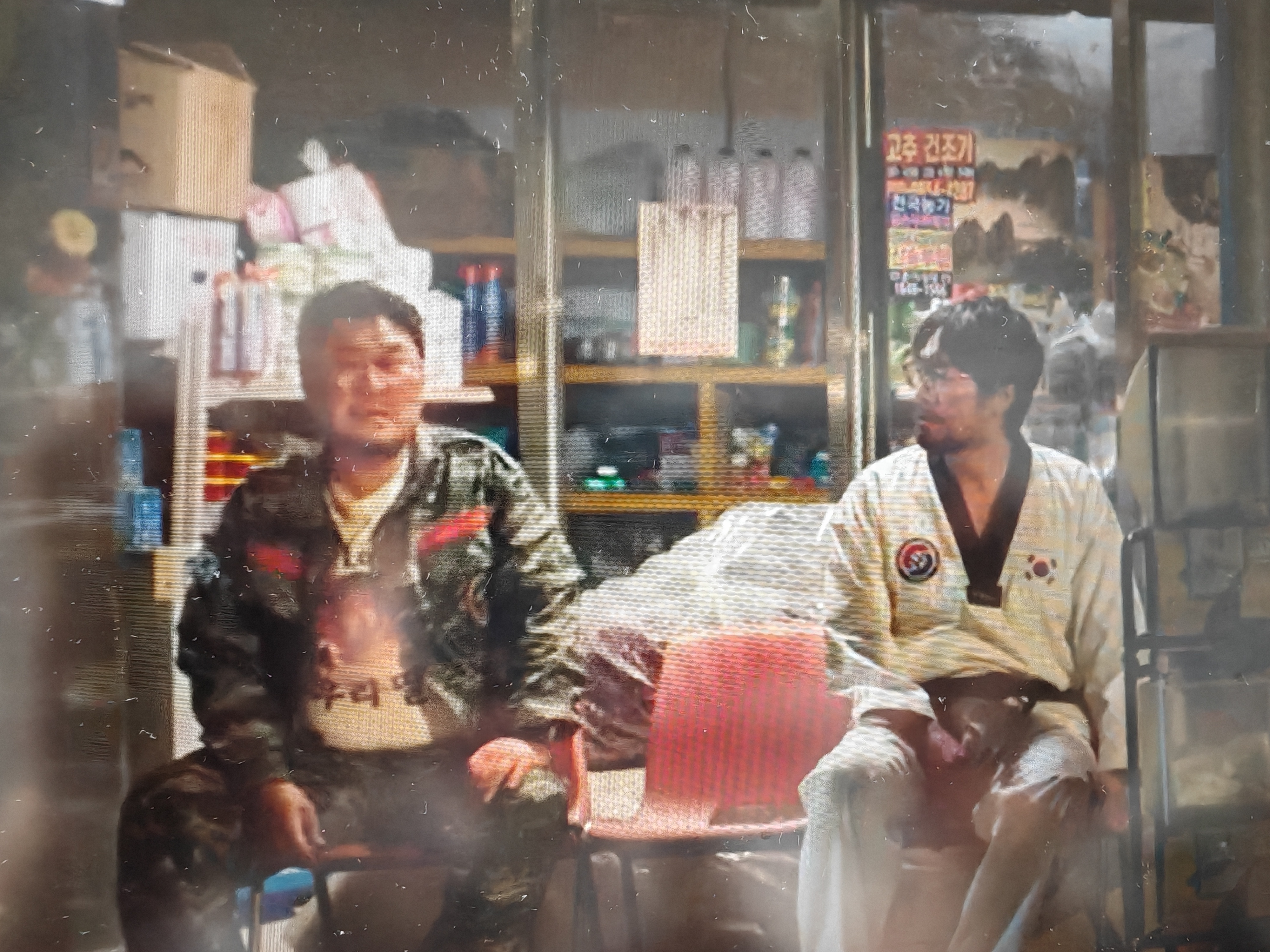追完鬼谜东宫 还会有第二季吧哈哈哈哈大叔太好玩了 真真的可乐金特务:本色回归 更