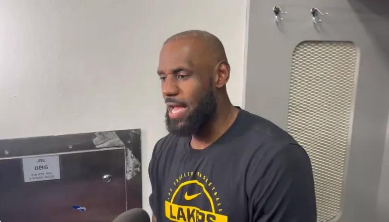 詹姆斯：卢卡里夫斯的伤情，对我们来说就是扎进心口的一刀
04月07日讯，在备受瞩