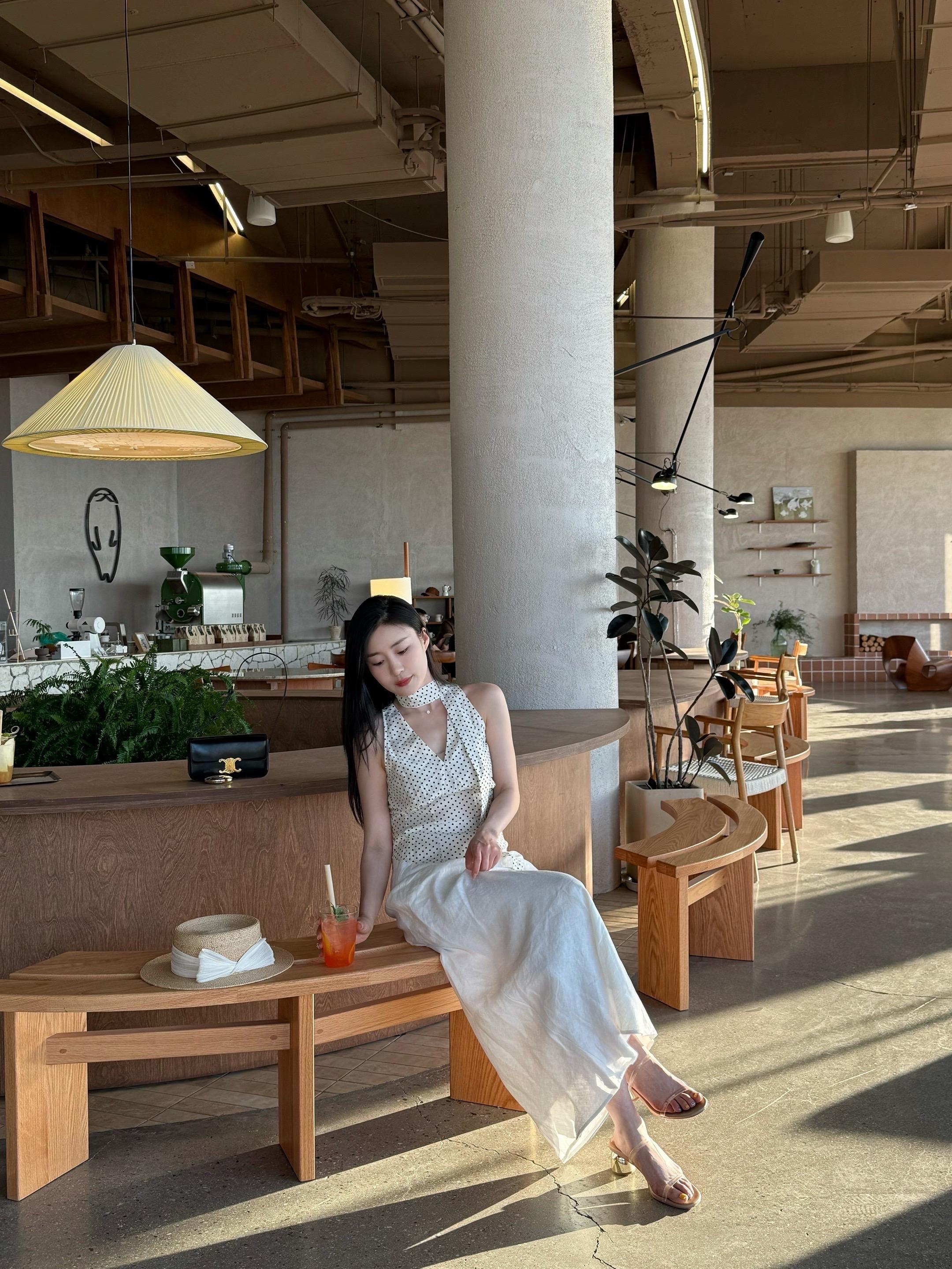 人到中年，主动去成长，然后突然发现自己的人生，其实还充满各种各样的可能...