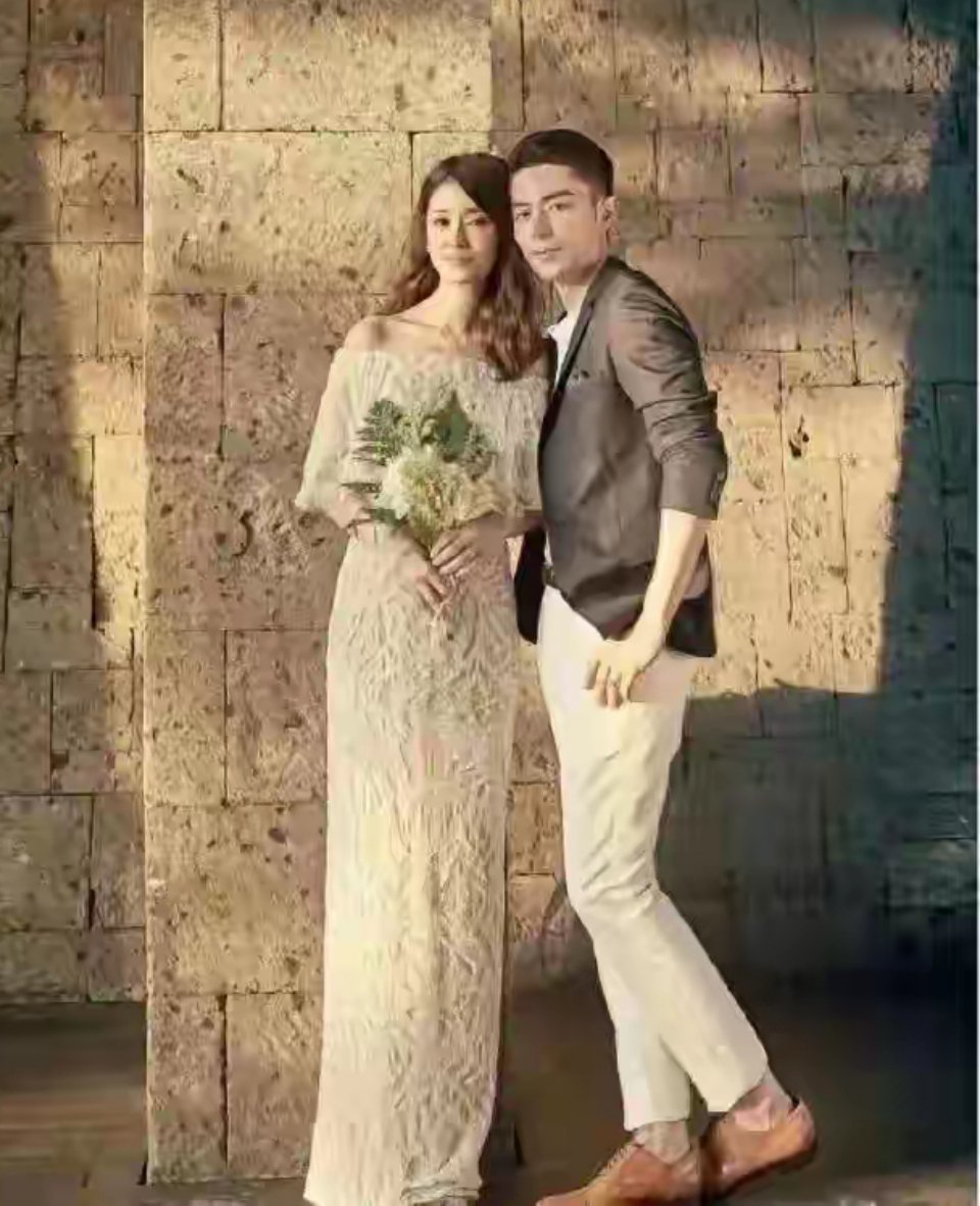 林心如霍建华的结婚照，像油画一样 