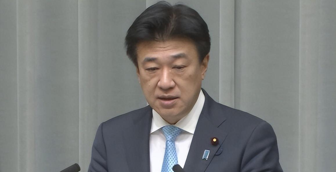 钓鱼岛24小时暗战：美日唱双簧，中方一句话顶回去

日本内阁官房长官木原稔对着镜