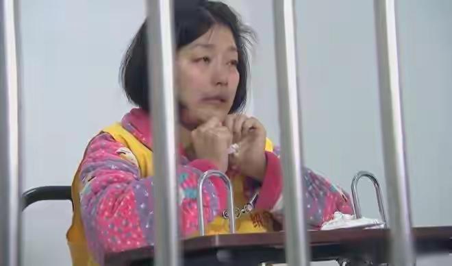 十年给情夫花掉1个亿，她喂下毒药后自己也吞了安眠药，结局令人唏嘘

2013年8