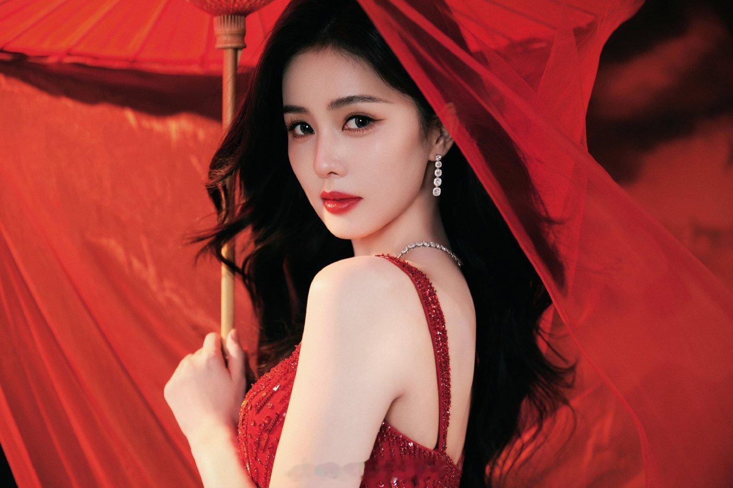 白鹿央视马年春晚造型来了，好美的鹿鹿