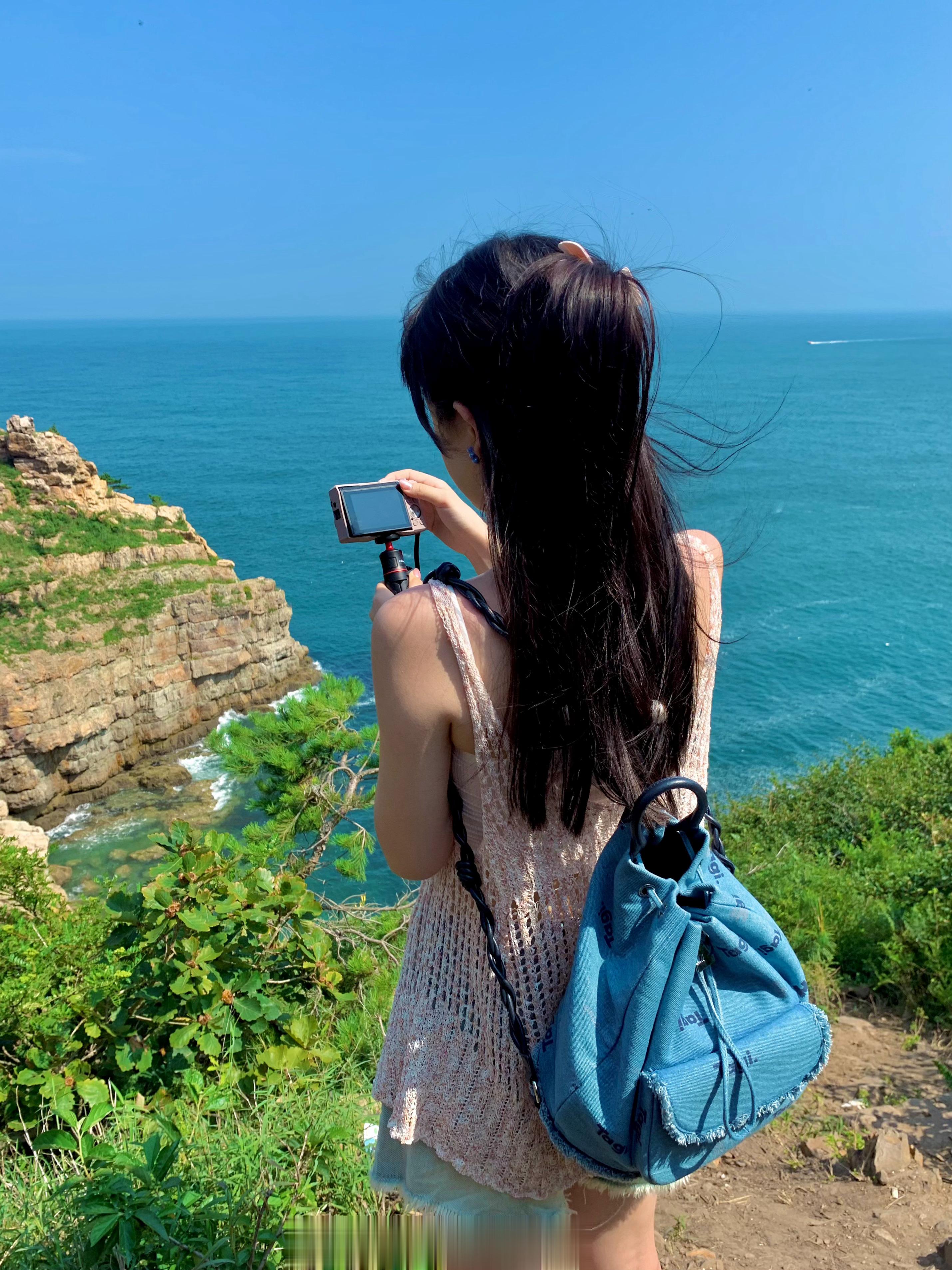 登登！看到了玻璃海和大蓝闪蝶🦋旅行之超级特种兵诞生了！为了拍米照的女人都好狠?