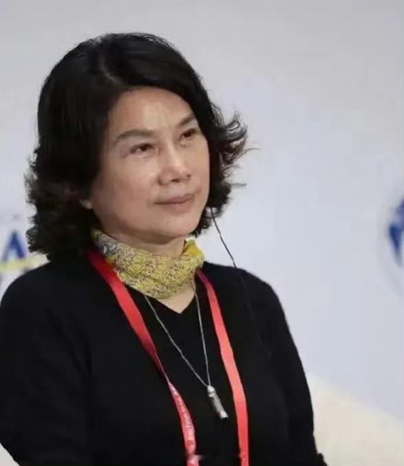 董明珠获可持续制冷领导者个人奖董明珠携制冷行业再达新里程碑深耕制冷领域多年，持续