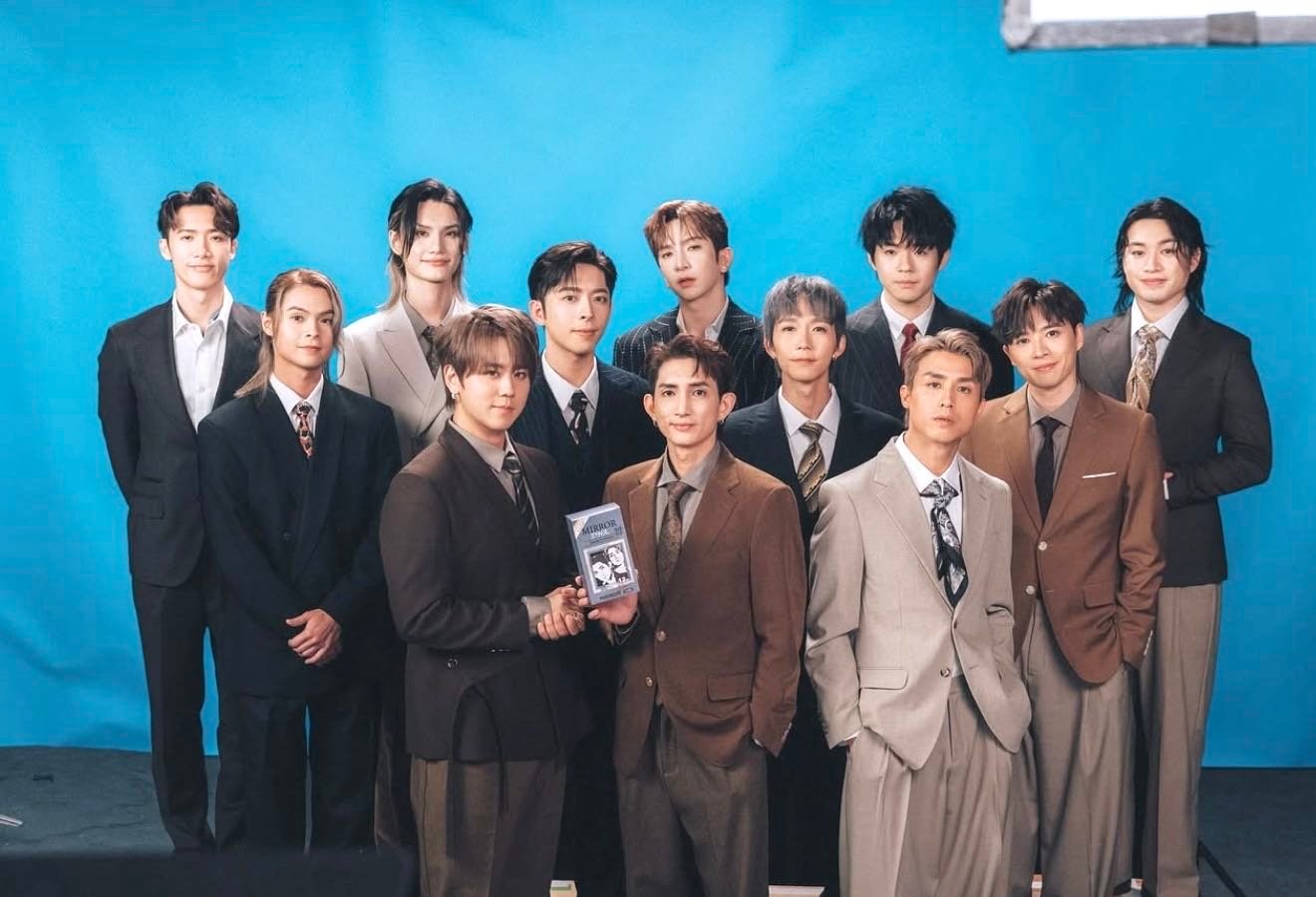 网传WIEA阵容名单 网传微博海外娱乐盛典WIEA阵容，有没有突然理解“人山人海