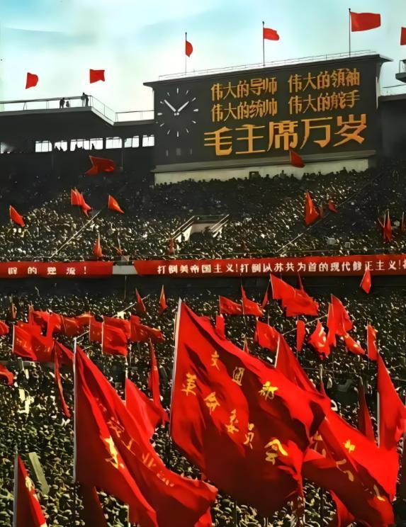 中国真正担心印度的，不是印度和美国联手，而是印度共产党上台。如果印共真的掌权，我
