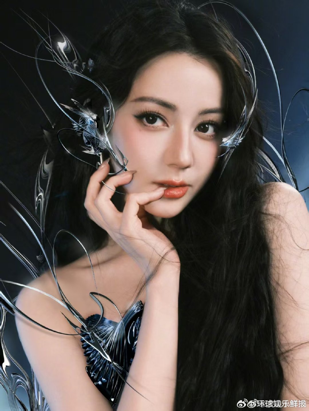 迪丽热巴成团概念照 迪丽热巴屏幕前的家人们觉得我今晚可以成团吗你好星期六 迪丽热