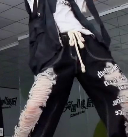 妈妈我好痛 