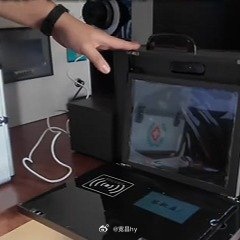 民警怕考生丢身份证把机房搬来 西安·华严寺