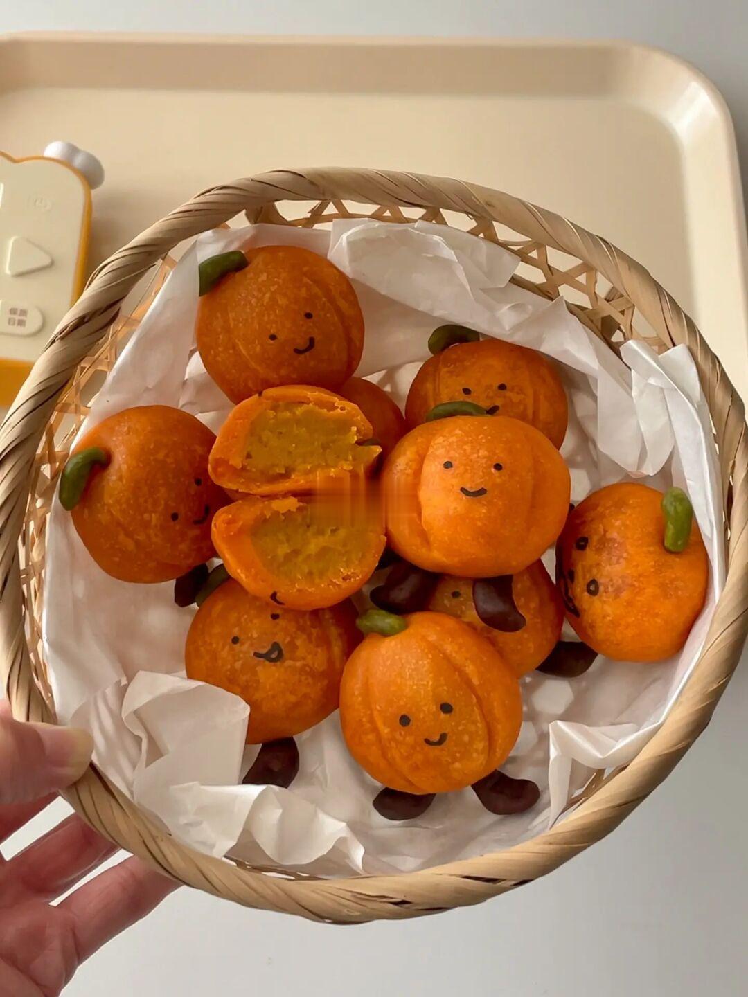 秋天在家自制jallycat🎃肉桂南瓜饼