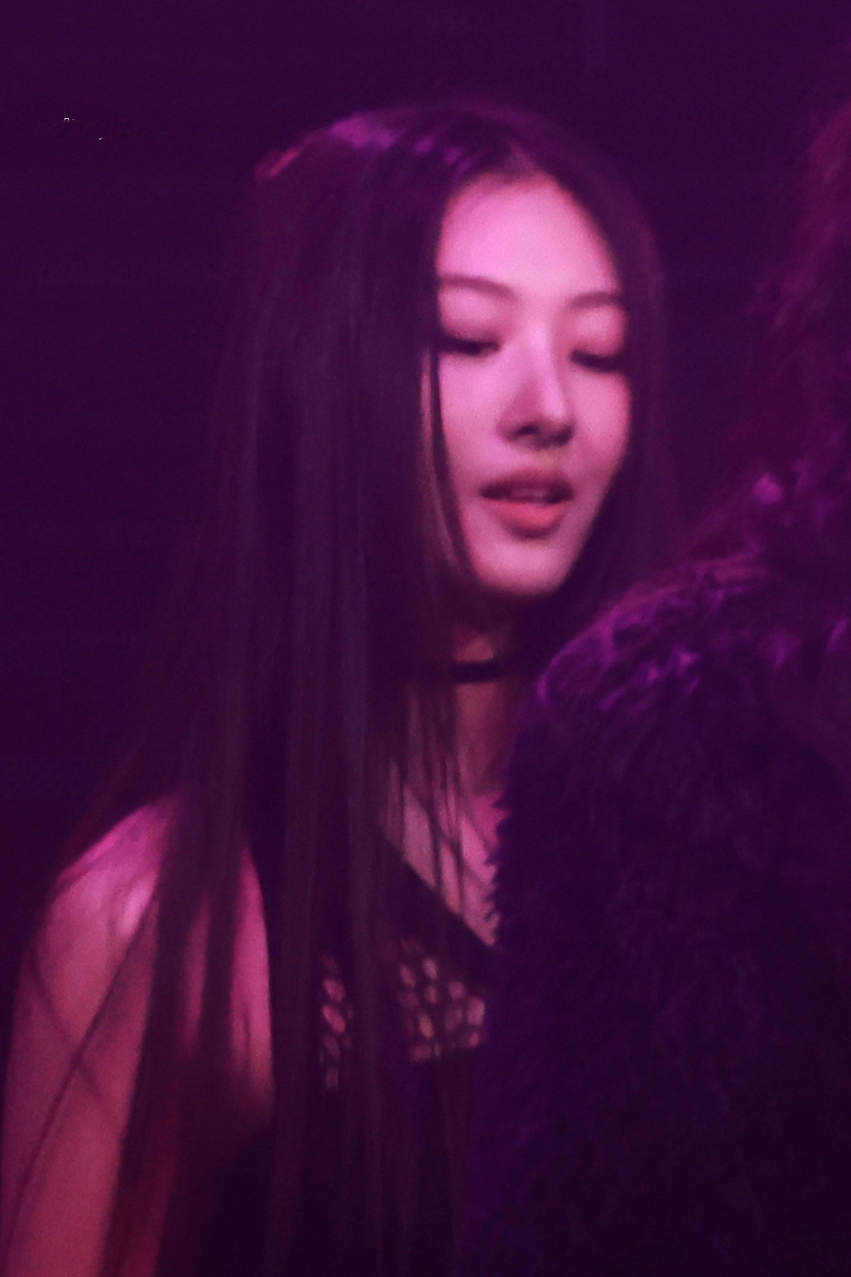 250202  [THE LIGHT YEAR]演唱会🎆cr.dailygaw
